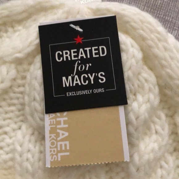 Michael kors hat - Picture 3 of 4